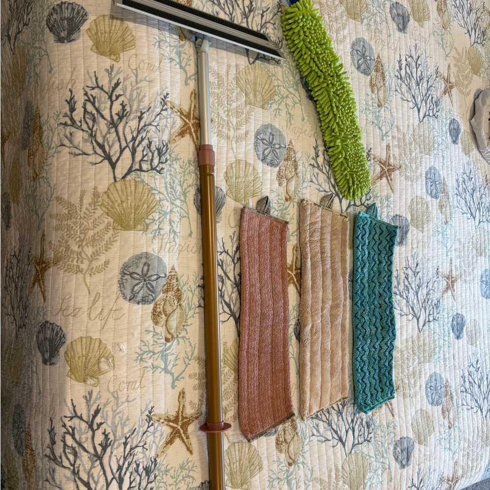 Norwex rose gold mop with Green, Brown, Tan, and Blue Cloths handheld duster
